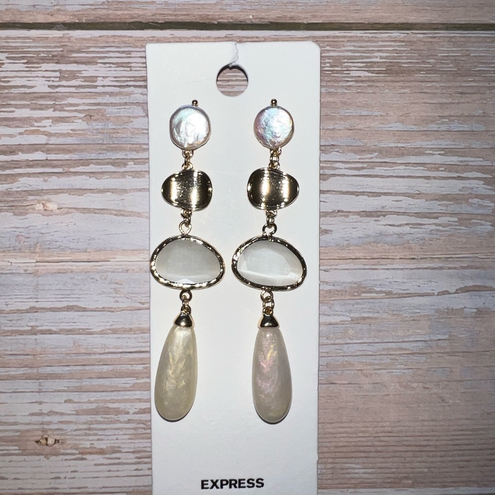 Express Cream and White Earrings with Elegant Design